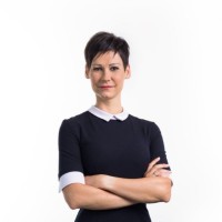 Dóra Lócsi