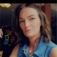 Leeanne Dick