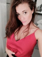 Tia Calderon