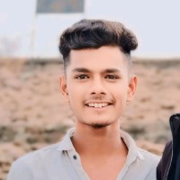 Nayum Khan