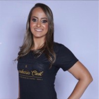 Nubia Resende