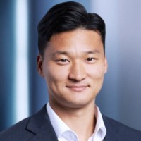 Holim Wang