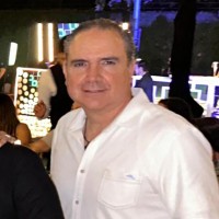 Adrián Rivera T