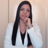 Yadira Corrales Hernández