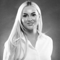 Elena Catt