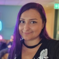 Rebecca Molund Labeeb