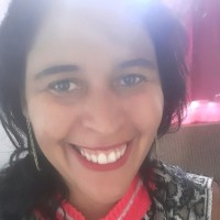 Luciane Borges Alves
