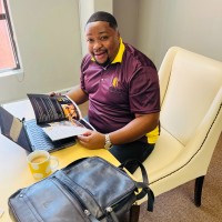 Bonga Myeza (BSc Hons Geological Sciences)
