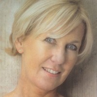 Martine Van Ommen
