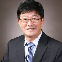 Douglas Hwang