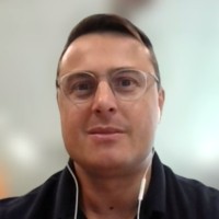 Ernesto Neto