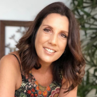 Ana Cecilia Neves Bueno
