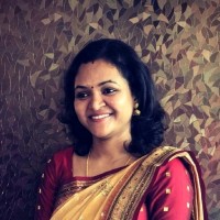 Rashmi R