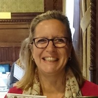 KAREN HINE