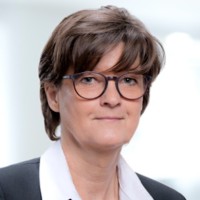 Dr. Alexandra Schmitz