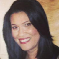 Jennifer Sumin-Marshall, Rhia