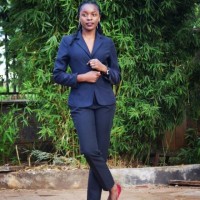 Julie Okanga