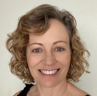 Gail Wright