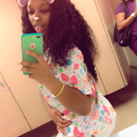 Linesha Holder