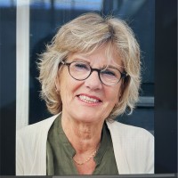 Saskia De Bruine