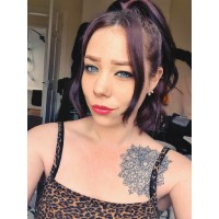 Holly Thomson