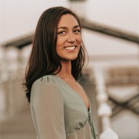 Britney Lane, Licsw