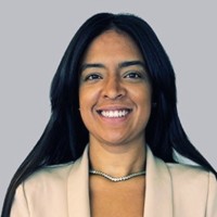 Yesenia Santos