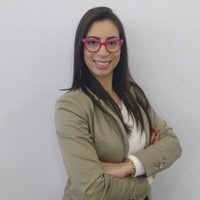 Simone Cristina Santos de Andrade