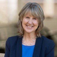 Melissa Esten, Ms