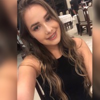 Thais Fernanda