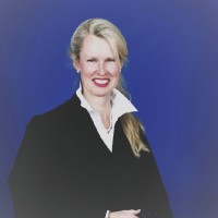 Dace Luters-Thümmel, Attorney-at-Law M.E.L.S.