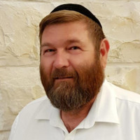 Zvika Avni