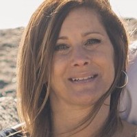 Lynda Riel