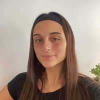 Camila Ferrari