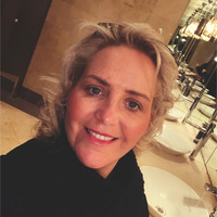 Caroline Roles