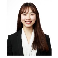 Charlotte Liang, Cfa