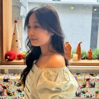 Nhu Le