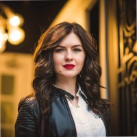 Daria Kalalb