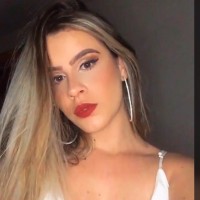 Vitoria Oliveira