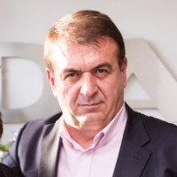 Vali Ioana