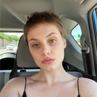 Elle Anderson