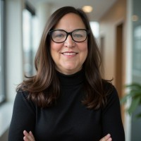 Laura R.