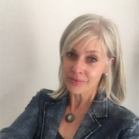 Tracey Nyschens
