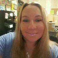 Stephenie Lay