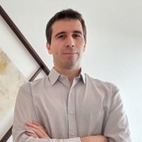 José A. Santander