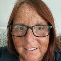 Elaine Thomas