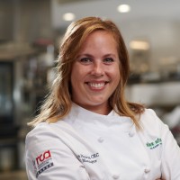 Laura Henry