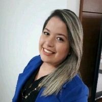 Mariane Pal Defácio