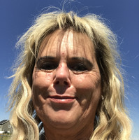 Cynthia Dale