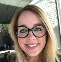 Rebecca Schoutese - Van Den Broek